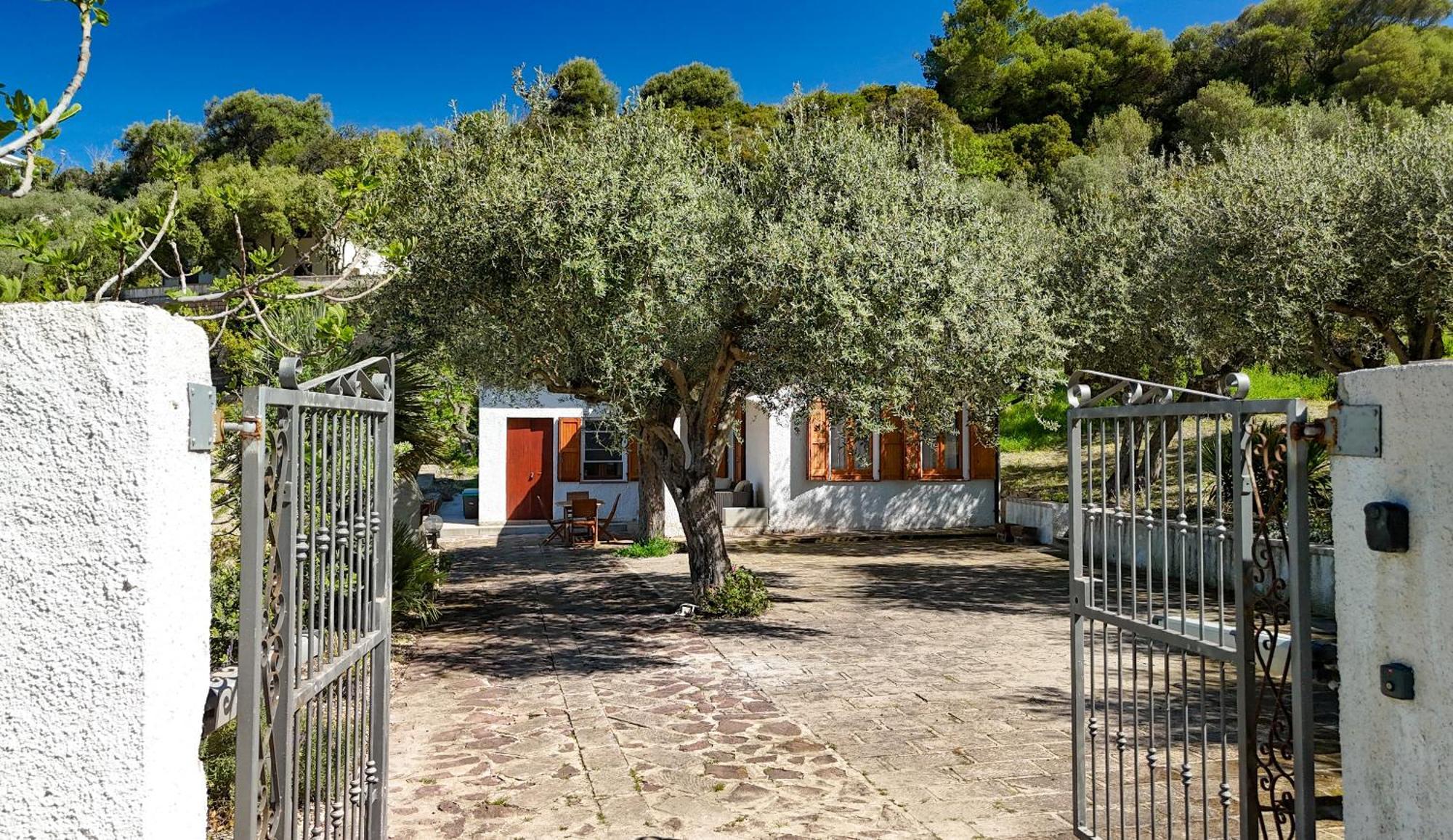 Welcomely - Badde Nuraghe Dimora Vista Mare Con Parcheggio Privato Magomadas Luaran gambar