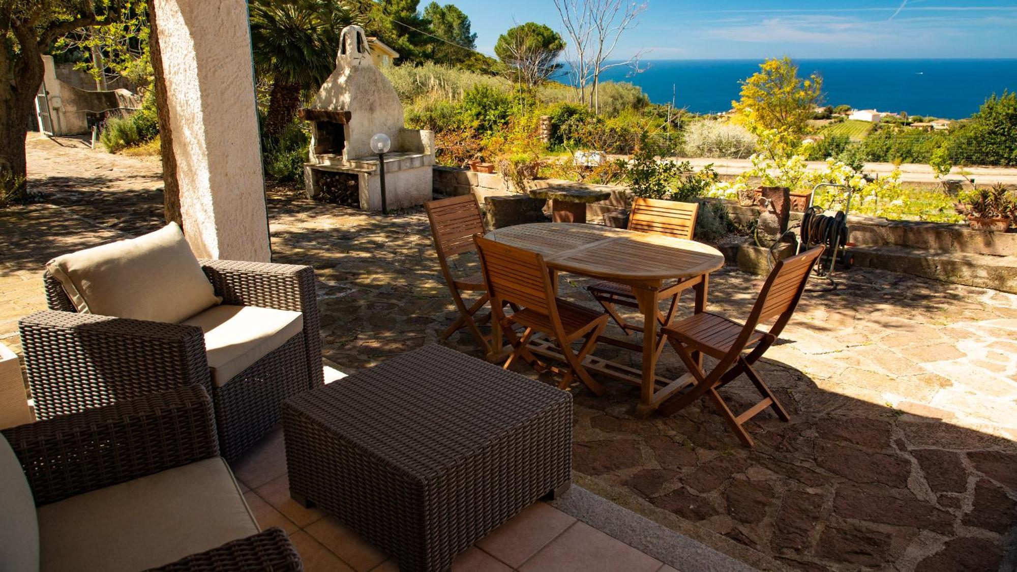 Welcomely - Badde Nuraghe Dimora Vista Mare Con Parcheggio Privato Magomadas Luaran gambar