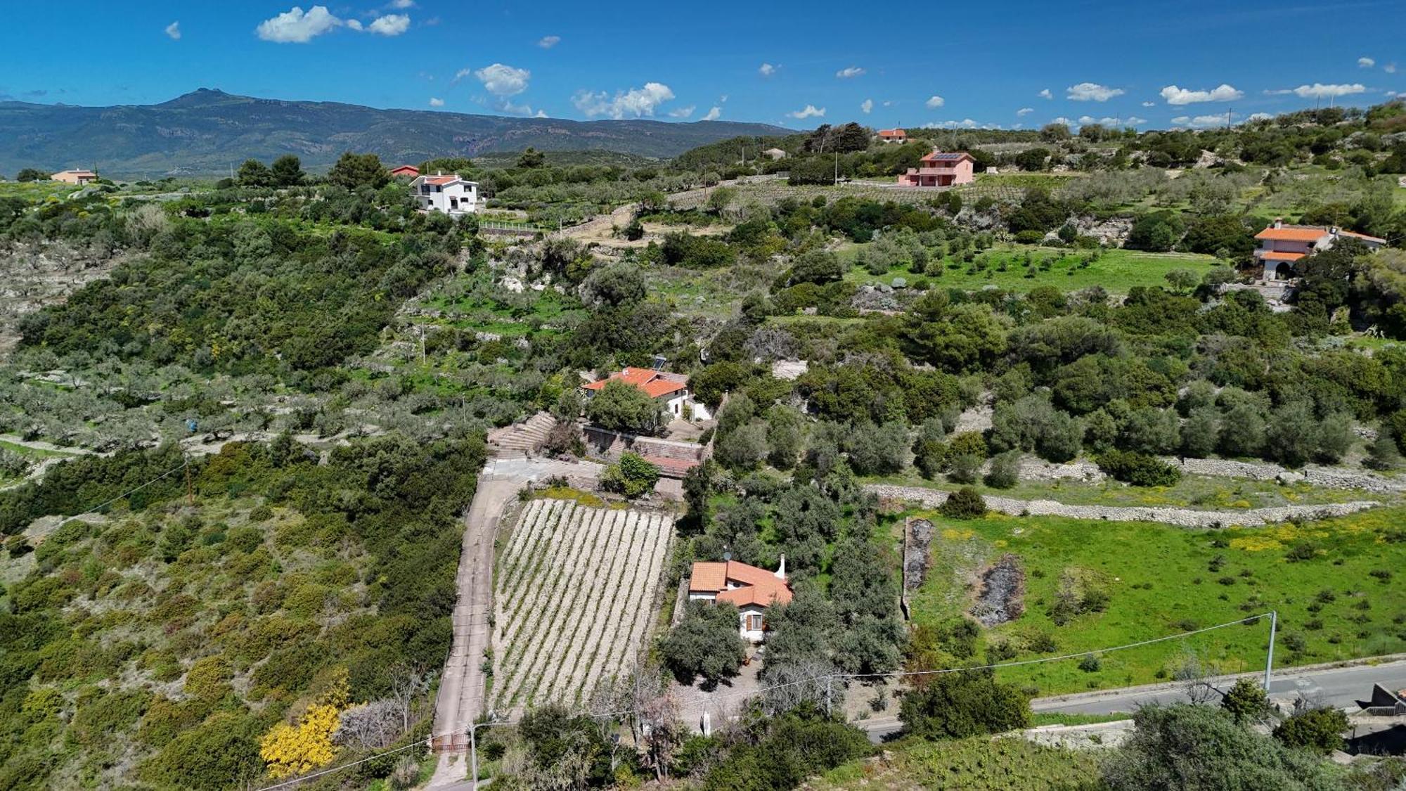 Welcomely - Badde Nuraghe Dimora Vista Mare Con Parcheggio Privato Magomadas Luaran gambar